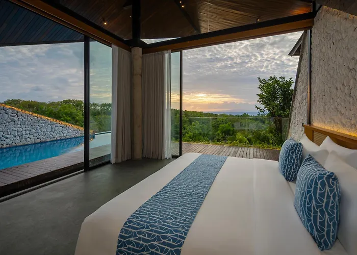 Khaya Luxury