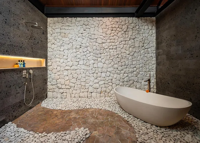 فيلة Khaya Luxury نوسا دوا