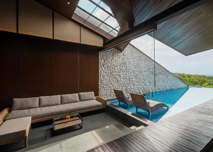 Khaya Luxury * نوسا دوا