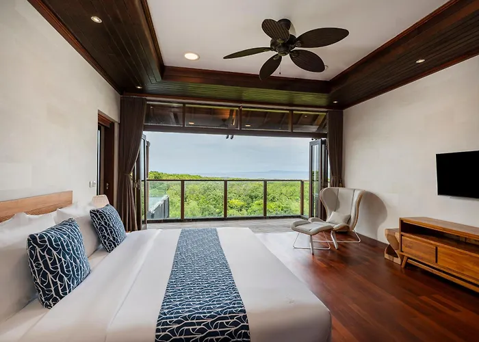 Khaya Luxury نوسا دوا
