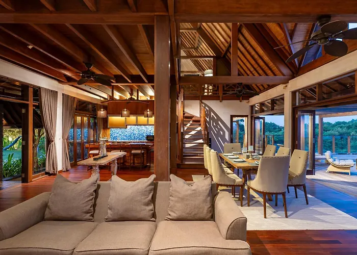 Khaya Luxury فيلة نوسا دوا