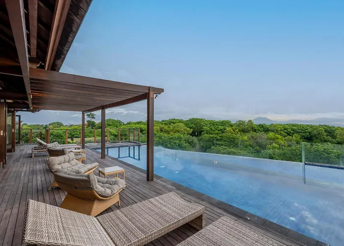Khaya Luxury